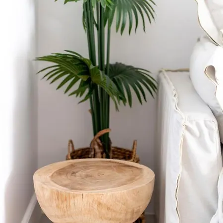 Celia Вилла Науса