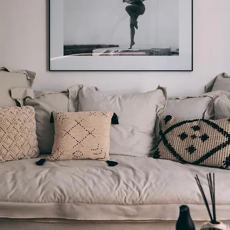 Celia Вилла Науса