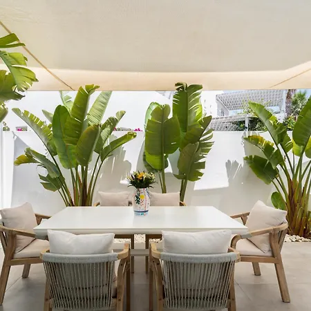 Villa Celia Naousa (Paros)